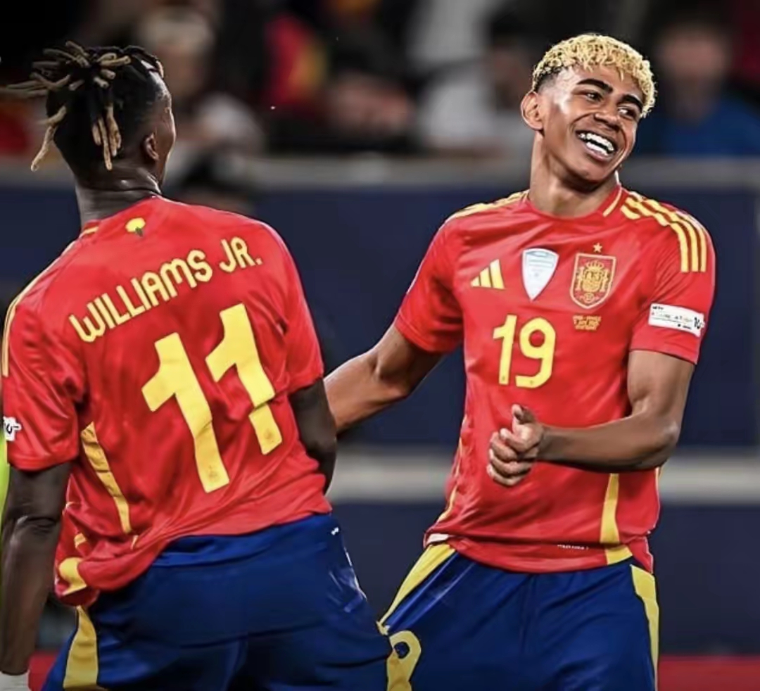 葡萄牙体育内部会议纪要流出:今夜绝杀压哨;西甲使命明确;临场指挥获称赞的简单介绍 葡萄牙体育内部会议纪要流出:今夜绝杀压哨;西甲使命明确;临场指挥获称赞的简单介绍