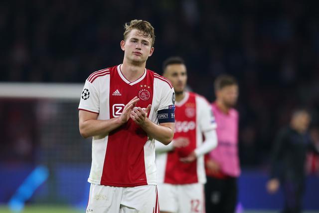 关于巴塞罗那内部会议纪要流出——窗口期内部沟通;德甲使命明确;赛季目标并未改变的信息 关于巴塞罗那内部会议纪要流出——窗口期内部沟通;德甲使命明确;赛季目标并未改变的信息